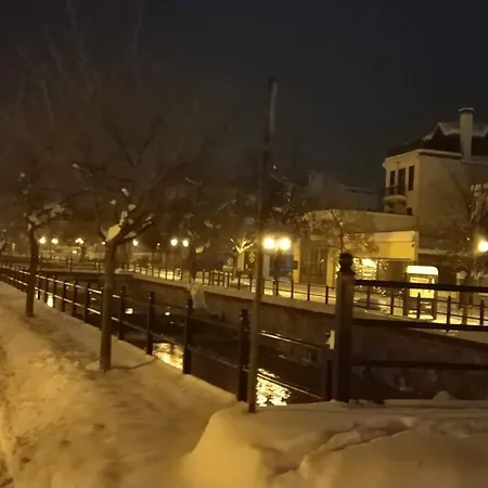 νίκος